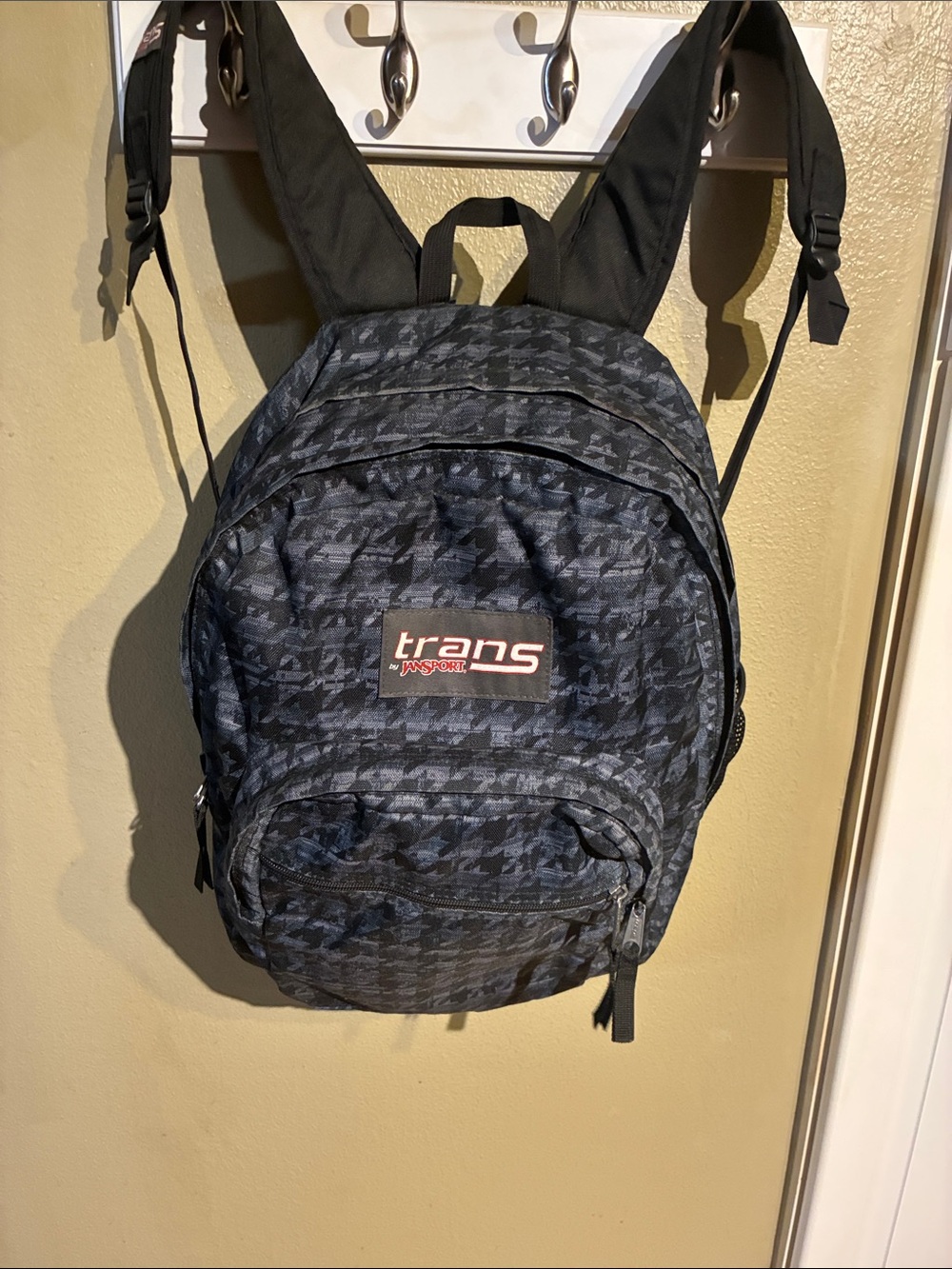 Jansport Trans Black & Dark Gray Houndstooth Backpack
